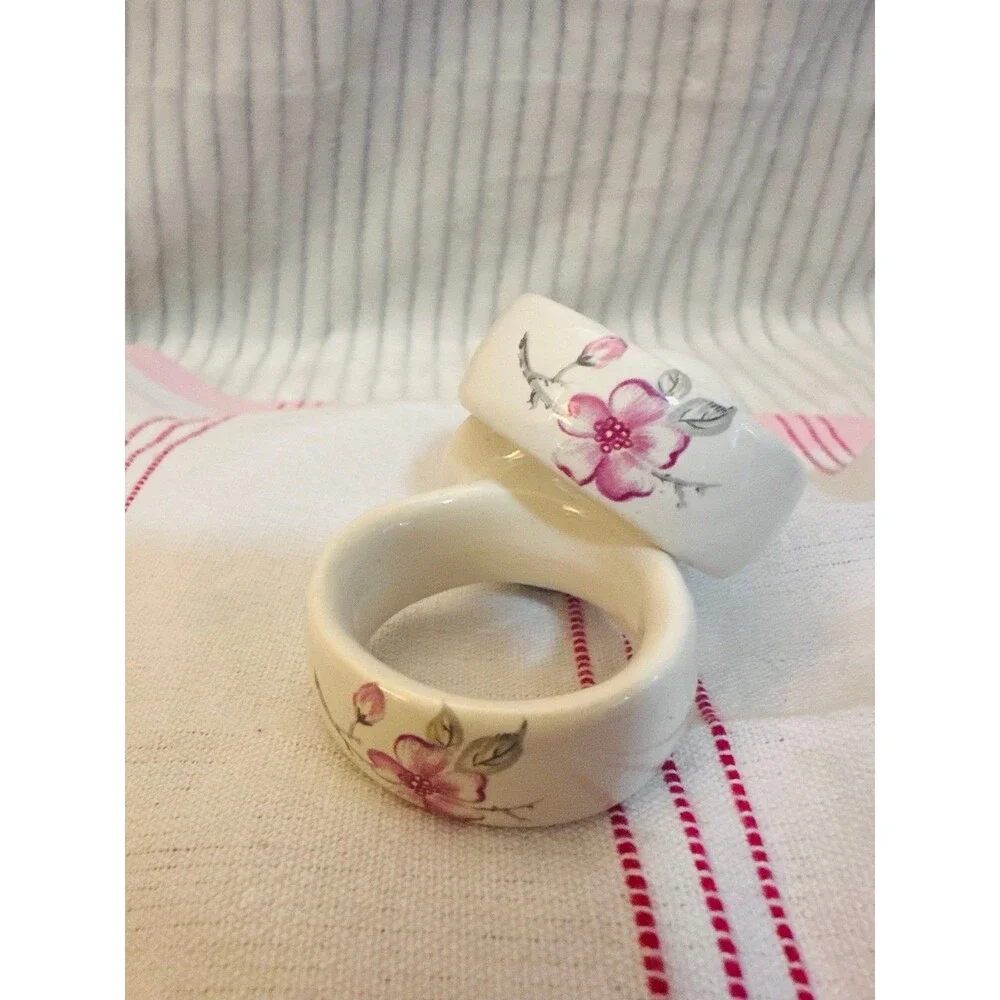 Vintage Porcelain floral design Napkin holder /Rings set of 2